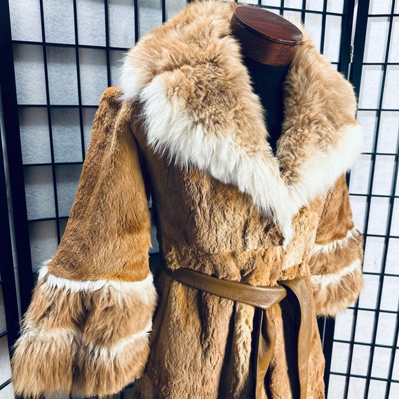 BOLD Collar BELL Sleeves Unbranded Vintage Full Length Rabbit Fur Coat - Picture 4 of 7